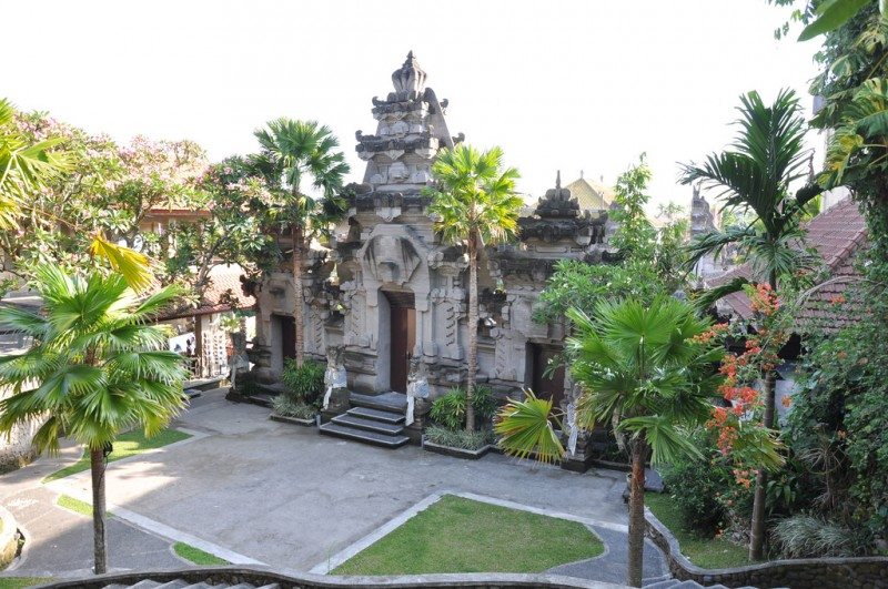 puri lukisan museum Bali Indonesia